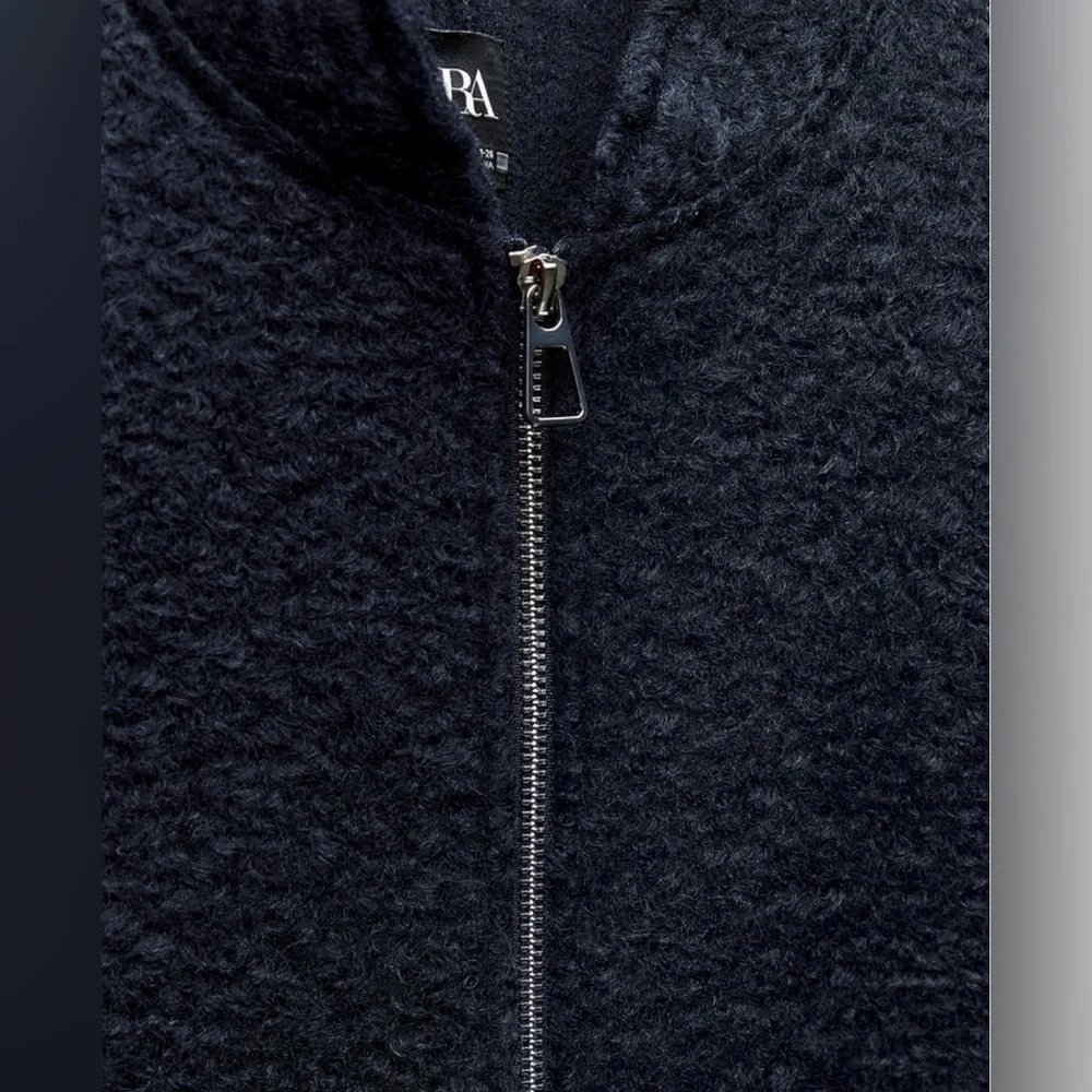 NWT viral Zara Oversized boucle bomber jacket, navy blue - Picture 4 of 7